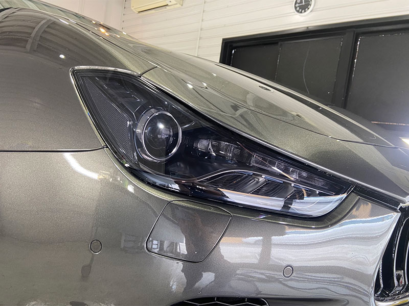 マセラティ・ギブリSQ4 ヘッドライトプロテクション(スモークフィルム