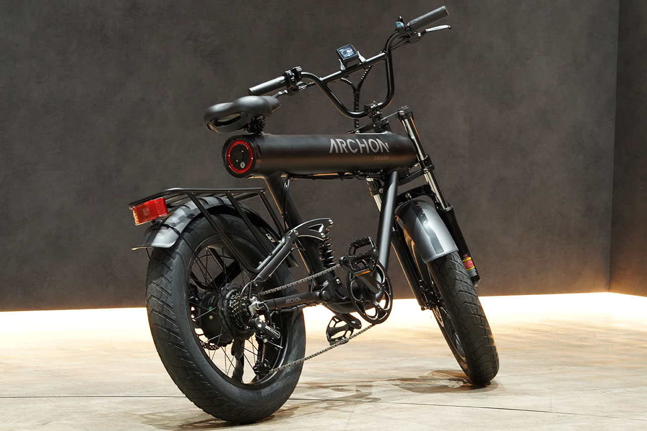 電動アシスト自転車(E-Bike) ARCHON (アルコン) 暗闇でライトの点灯