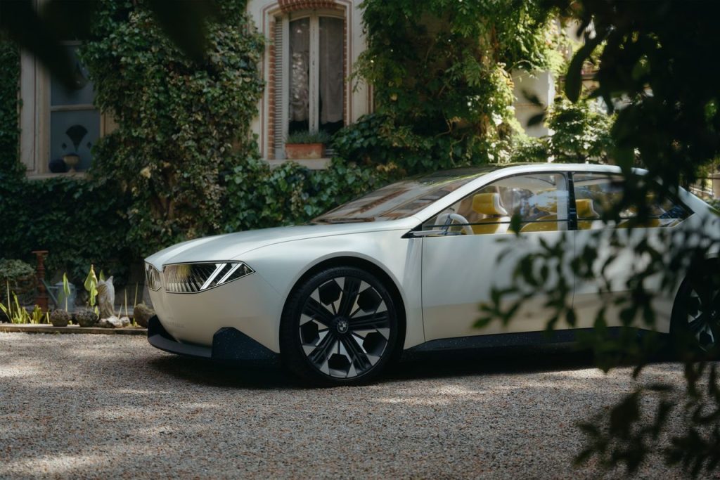 BMW Vision Neue Klasse 01