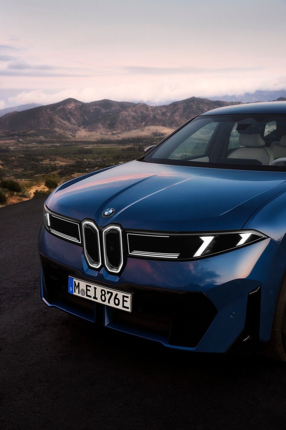 BMW iX3 キドニーグリル 10