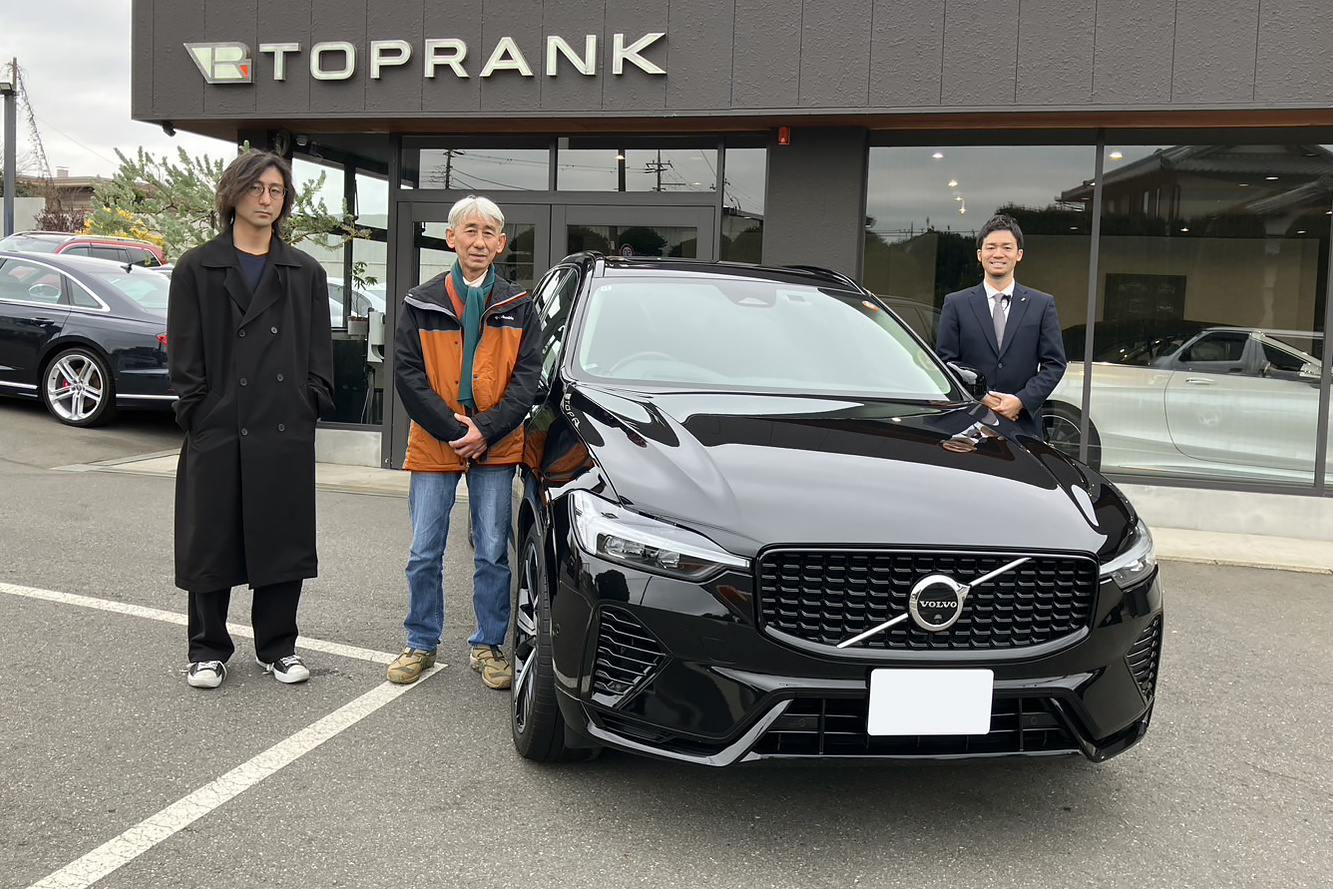 18y メルセデスAMG E63S 4MATIC+ カライトグリ...