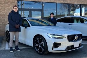 23y BMW 420iクーペ Mスポーツ ブラックサファイア