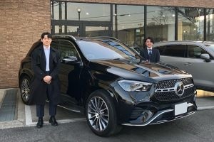 21y BMWアルピナ B3 リムジン オールラッド ミネラルホ...