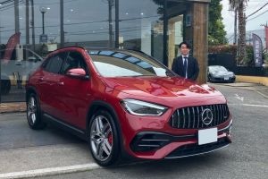 23y メルセデスAMG GLA45S パタゴニアレッド