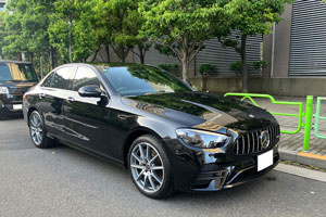 21y M・ベンツ E300 スポーツ オブシディアンブラック