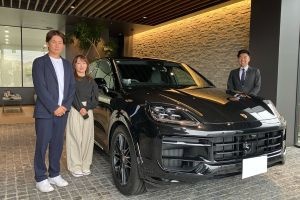 24y ポルシェ カイエンGTS クーペ （5人乗り仕様）クロマ...