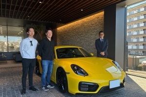 16y ポルシェ ケイマンGTS スポーツクロノPKG レーシン...