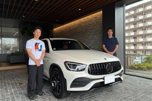 20y メルセデスAMG GLC43クーペ ダイヤモンドホワイト...