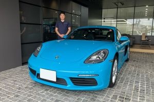 17y ポルシェ 718ケイマン PDK マイアミブルー
