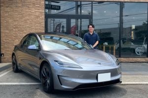 26y テスラ モデル3 パフォーマンス クイックシルバー