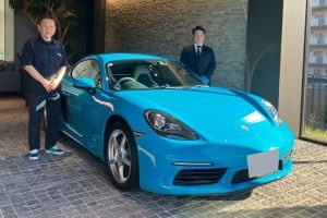 20y ポルシェ 718ケイマン PDK マイアミブルー