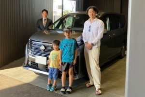 R5 日産 セレナ ハイウェイスターV ダークメタルグレーメタリ...