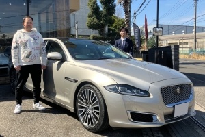 23y アウディ RS3スポーツバック デイトナグレーパールエフ...