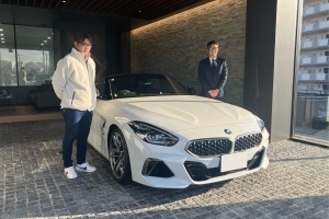 20y BMW Z4 M40i アルピンホワイト