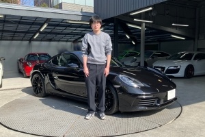 18y ポルシェ 718ケイマン PDK ジェットブラック