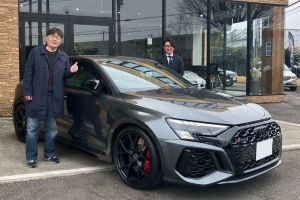 23y アウディ RS3スポーツバック デイトナグレーパールエフ...