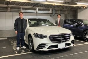 18y ポルシェ カイエン ジェットブラックメタリック