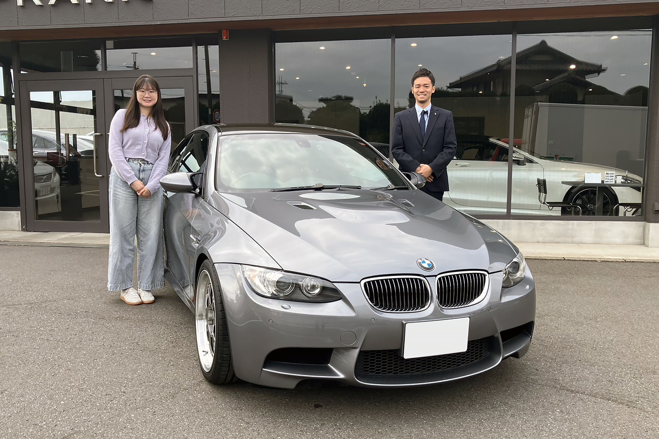 20y ジャガー XE S D180 カルデラレッド