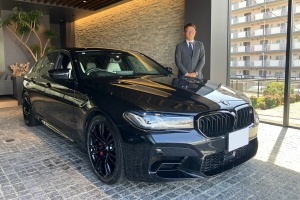 21y BMW M5 コンペティション ブラックサファイア