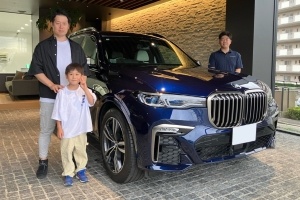 21y BMW X7 M50i タンザナイトブルー