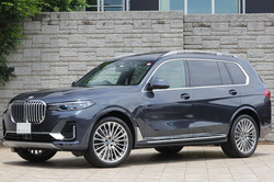 2022 BMW X7 xDrive40d デザインピュアエクセレンス