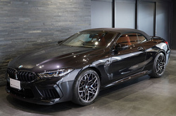 2023 BMW M8 カブリオレ コンペティション