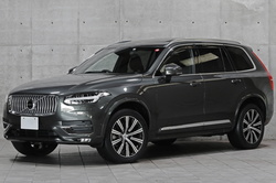 2021 ボルボ XC90 B6 AWD インスクリプション