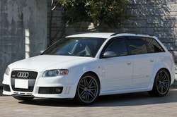 2008 アウディ RS4アバント ホワイトスタイルリミテッド
