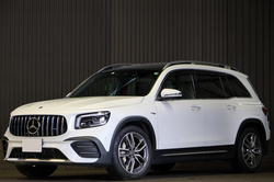 2022 メルセデスAMG GLB 35 4MATIC