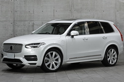 2017 ボルボ XC90 T8 ツインエンジン AWD エクセレンス 特別仕様車