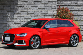 アウディ RS3スポーツバック