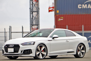アウディ RS5