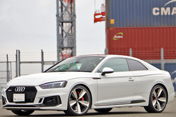 2018 アウディ RS5 クーペ