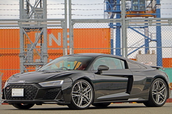 アウディ R8