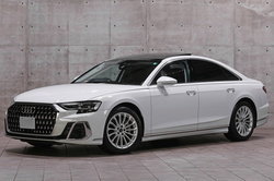 2023 アウディ A8 55 TFSI クワトロ コンフォートPKG