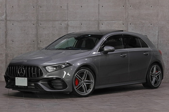 メルセデスAMG Aクラス