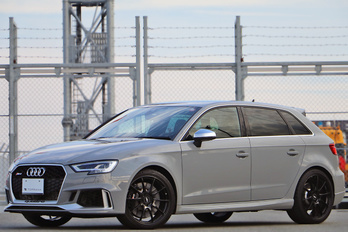 アウディ RS3スポーツバック