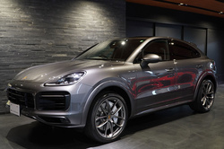 2020 ポルシェ カイエン クーペ E-Hybrid