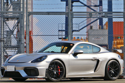 2020 ポルシェ 718ケイマン GT4