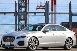 2021 ジャガー XF S D200