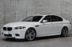 2015 BMW M5 後期モデル