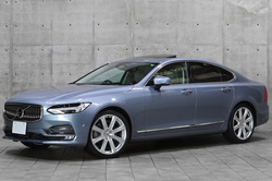2017 ボルボ S90 T6 AWD インスクリプション