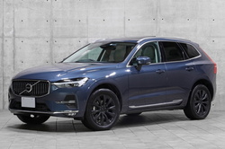 2023 ボルボ XC60 アルティメット B5 AWD