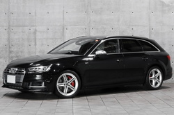 2017 アウディ S4アバント アシスタンスPKG