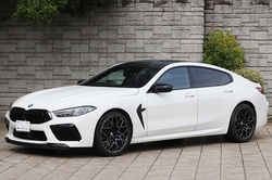 2020 BMW M8 グランクーペ コンペティション
