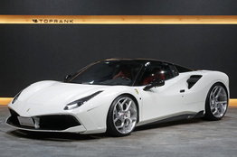 フェラーリ 488スパイダー