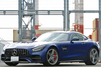 メルセデスAMG GT