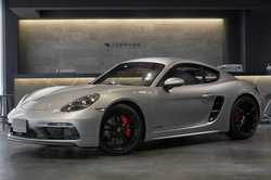 2019 ポルシェ 718ケイマン GTS PDK 左ハンドル