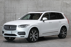 2022 ボルボ XC90 リチャージPHV T8 AWD インスクリプション