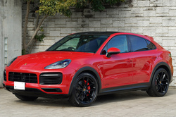 2020 ポルシェ カイエンクーペ GTS ライトウェイトスポーツPKG